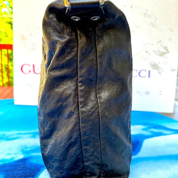 GUCCI Leather Messenger bag🔥🔥🔥 - Picture 3 of 9